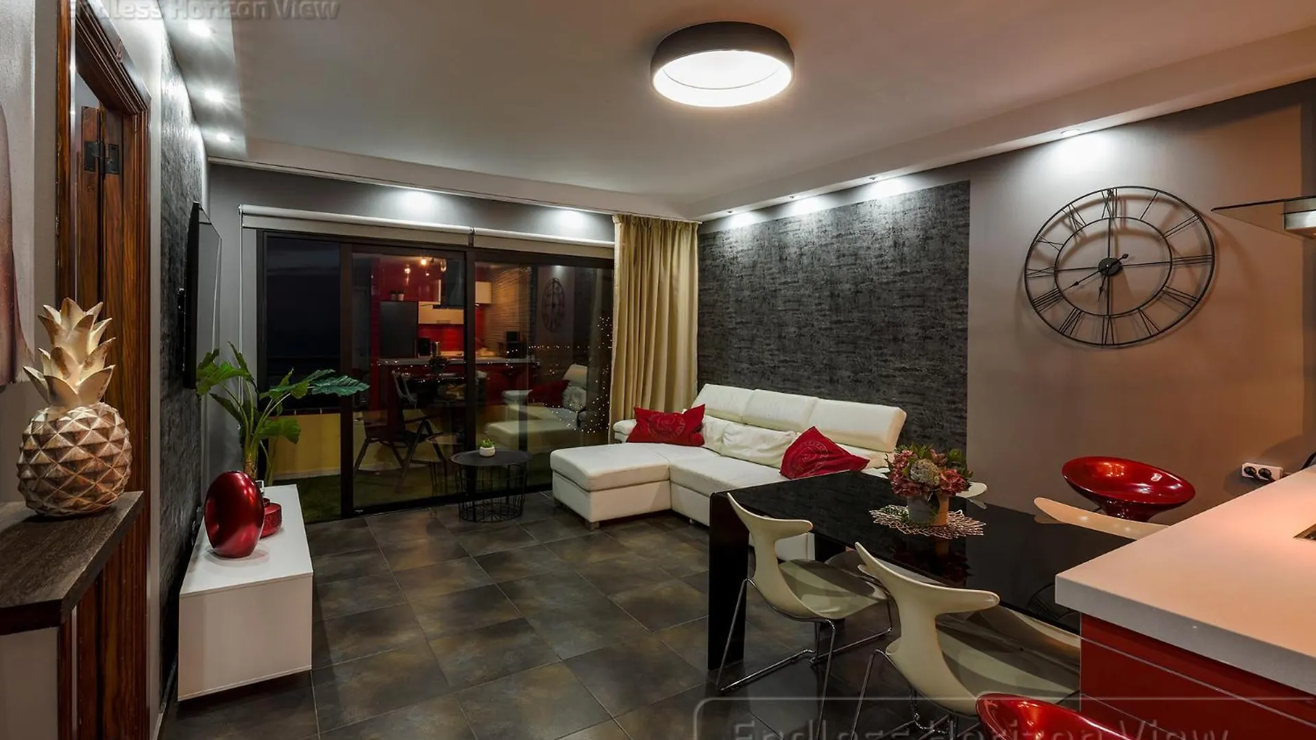 פלאיה פראיסו Endless Horizon View Apartment - Free Private Parking Including & Guest Bonus ספרד